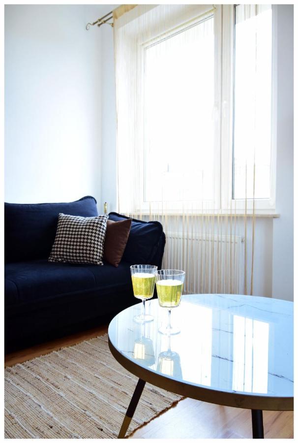 Color24 Apartament VI Stalowa Wola Bagian luar foto