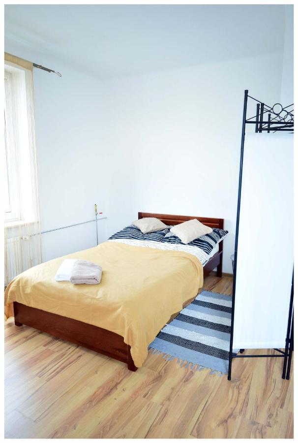 Color24 Apartament VI Stalowa Wola Bagian luar foto